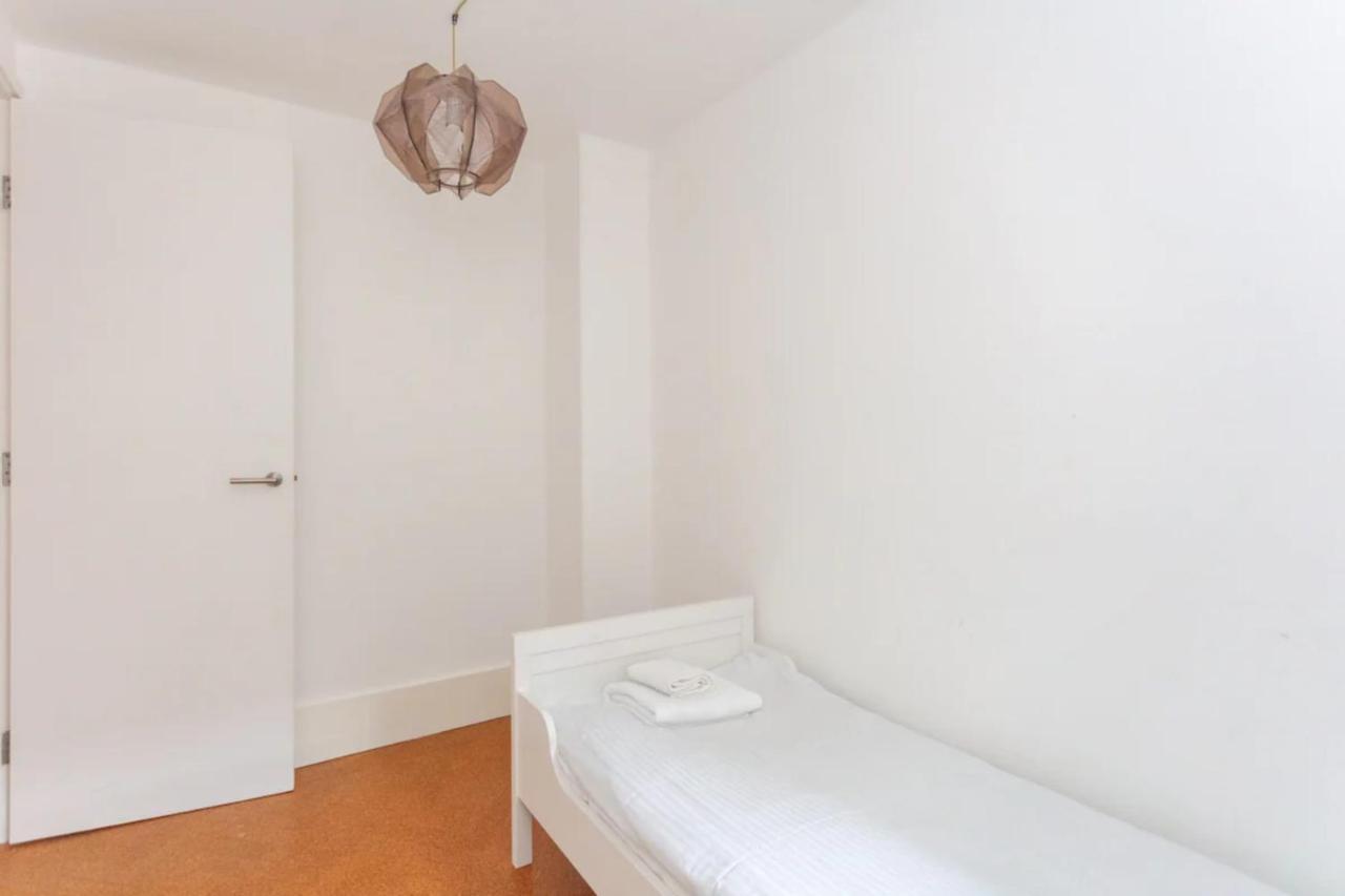 Peaceful 2 Bedroom Apartment In Central 런던 외부 사진