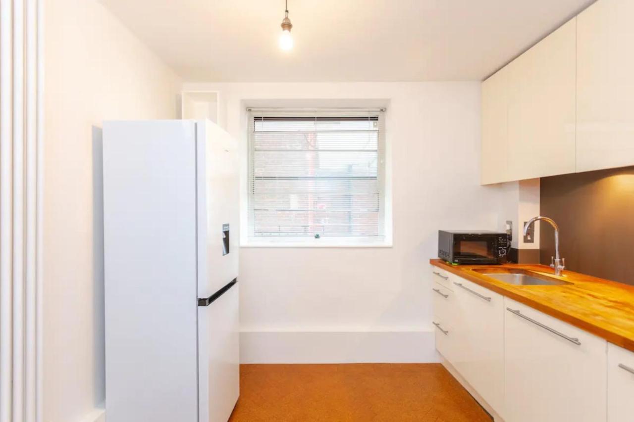 Peaceful 2 Bedroom Apartment In Central 런던 외부 사진
